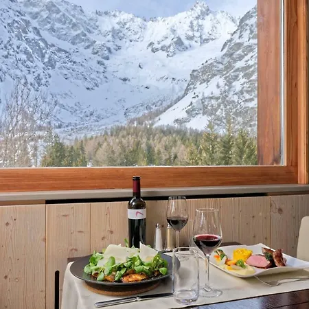 Edelweiss Hotel La Fouly